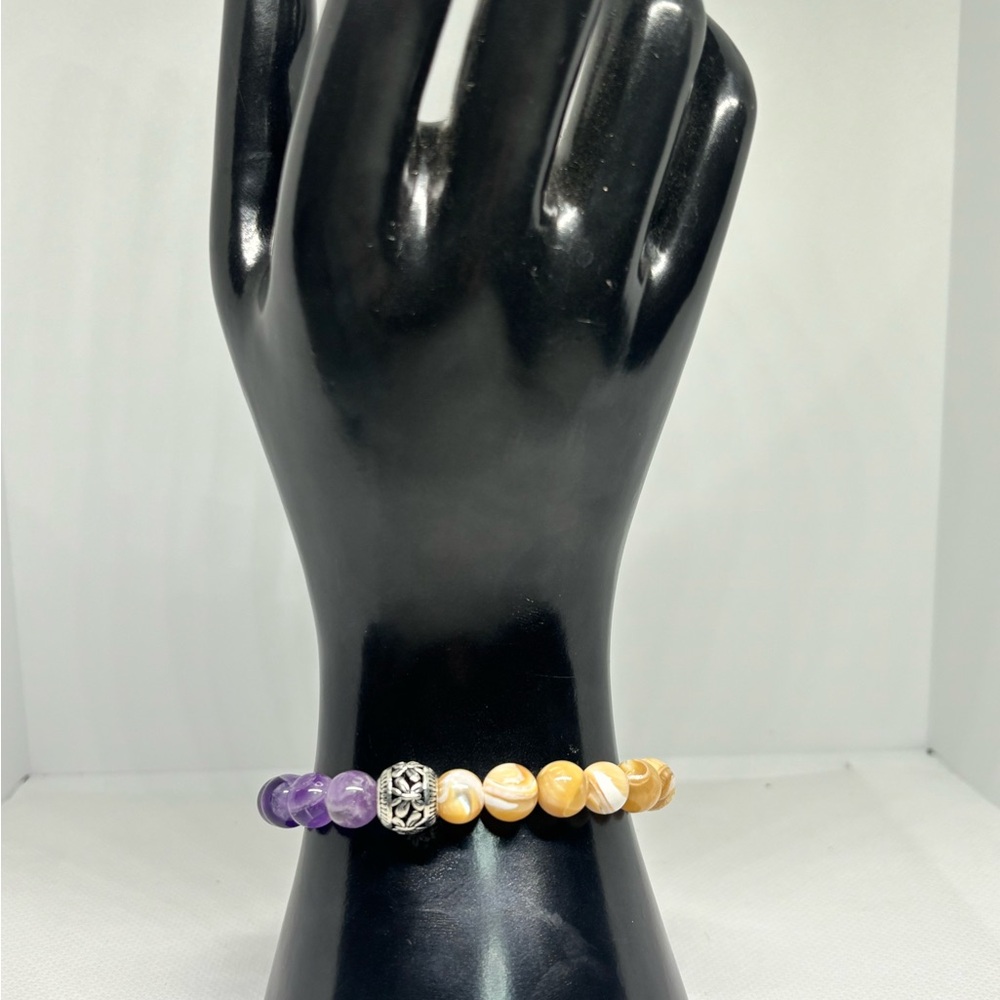 Amethyst and Margarita Snail Shell Fossil Bracelet - Picture 4 of 4